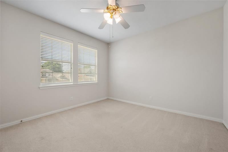 2405 Moon Dance Court, Arlington TX 76001 - Photo 22