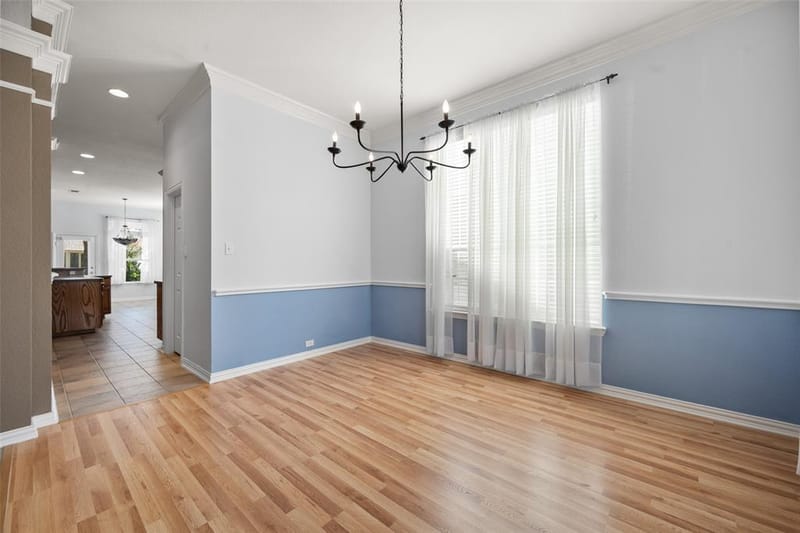 2405 Moon Dance Court, Arlington TX 76001 - Photo 7