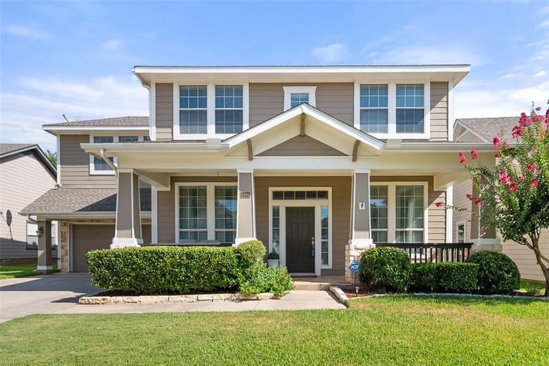 2405 Moon Dance Court, Arlington TX 76001