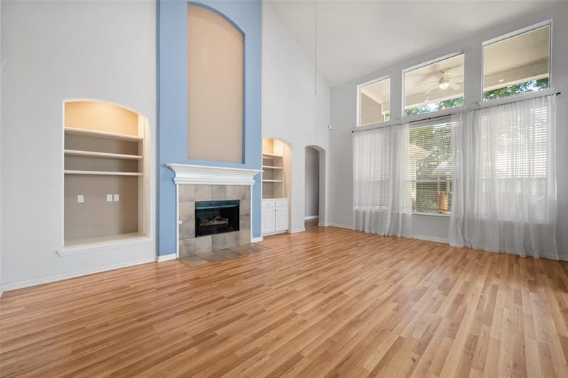 2405 Moon Dance Court, Arlington TX 76001 - Photo 15