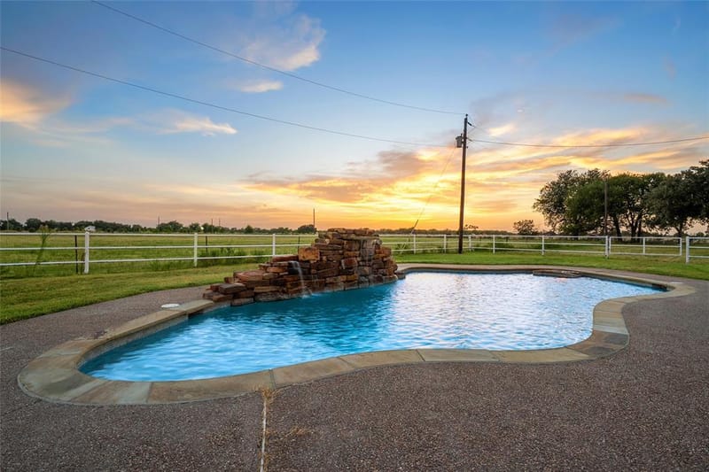 140 Angle Lane, Waco TX 76705 - Photo 27