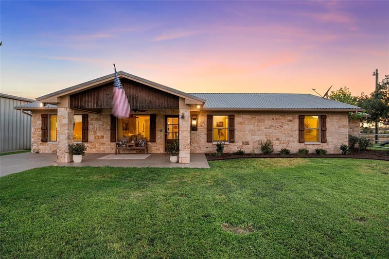 140 Angle Lane, Waco TX 76705 - Photo 7