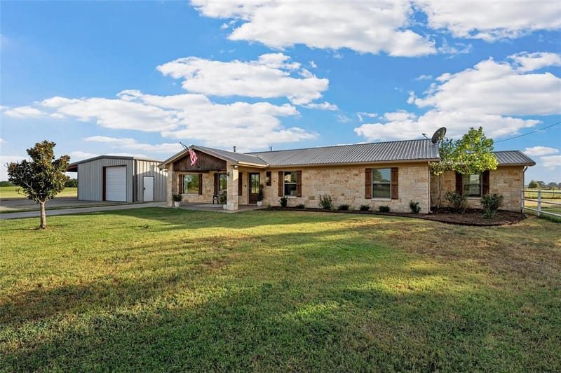 140 Angle Lane, Waco TX 76705 - Photo 9