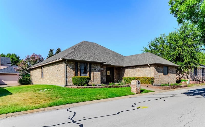 9653 Lea Shore Street, Fort Worth TX 76179 - Photo 3