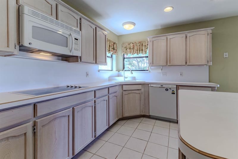 9653 Lea Shore Street, Fort Worth TX 76179 - Photo 9