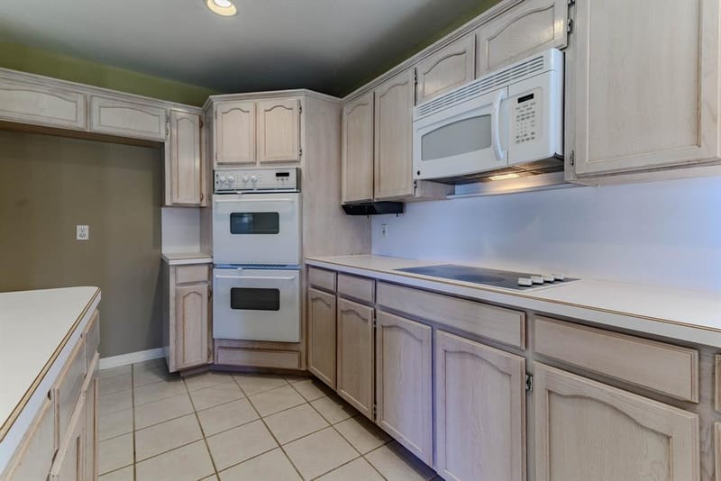 9653 Lea Shore Street, Fort Worth TX 76179 - Photo 10