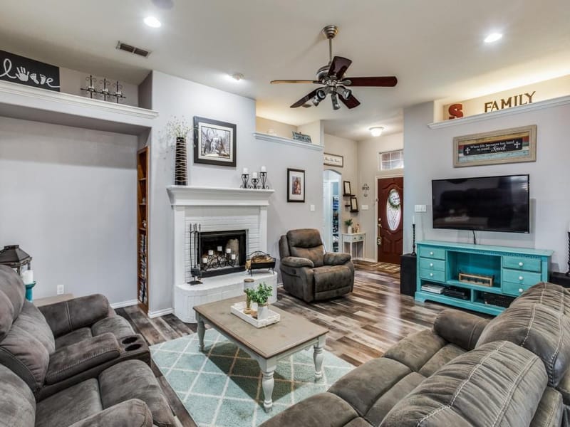 136 Alyssa Court, Weatherford TX 76085 - Photo 6