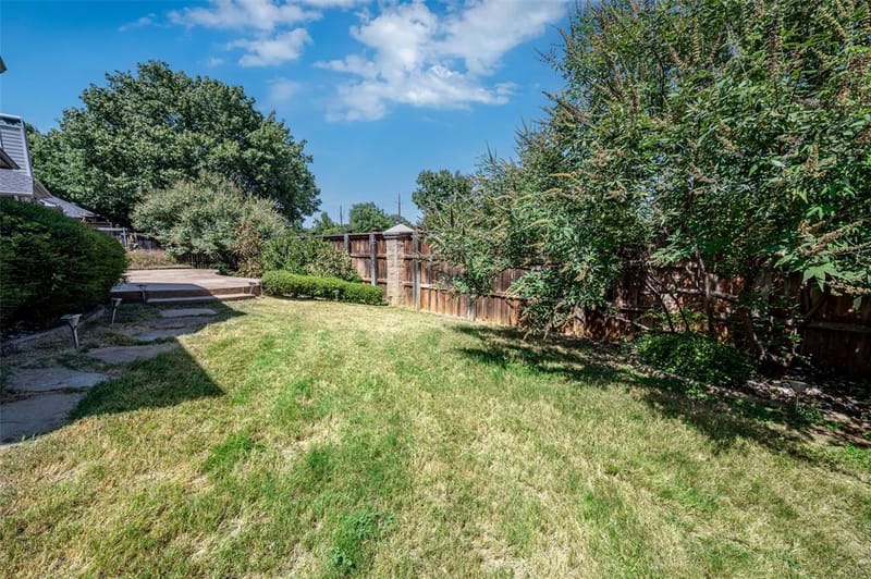 2710 Cobblestone Drive, Grapevine TX 76051 - Photo 4