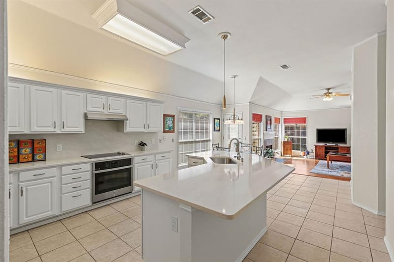 4713 Bear Run Drive, Plano TX 75093 - Photo 8