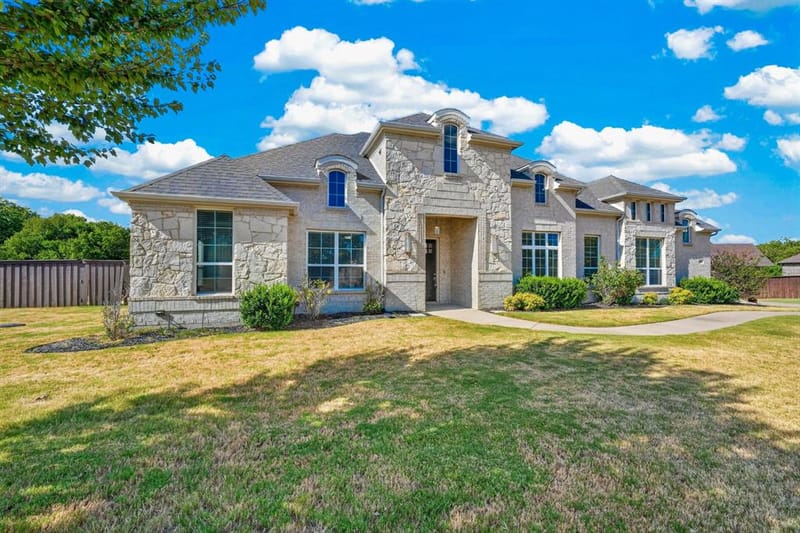 6451 Still Waters Court, Midlothian TX 76065