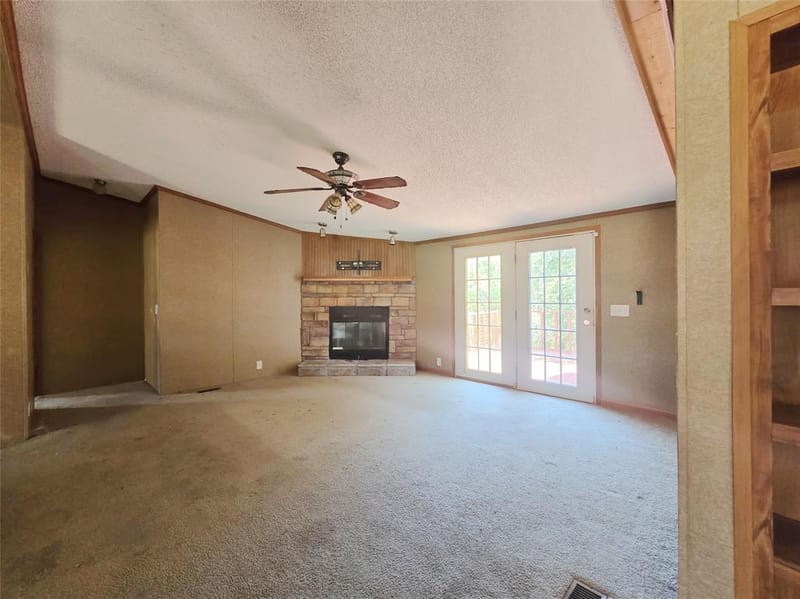 3003 Hilltop Road, Granbury TX 76048 - Photo 10