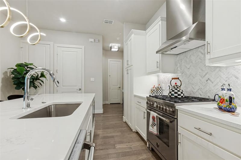 15875 Spectrum Drive # 1105, Addison TX 75001 - Photo 14