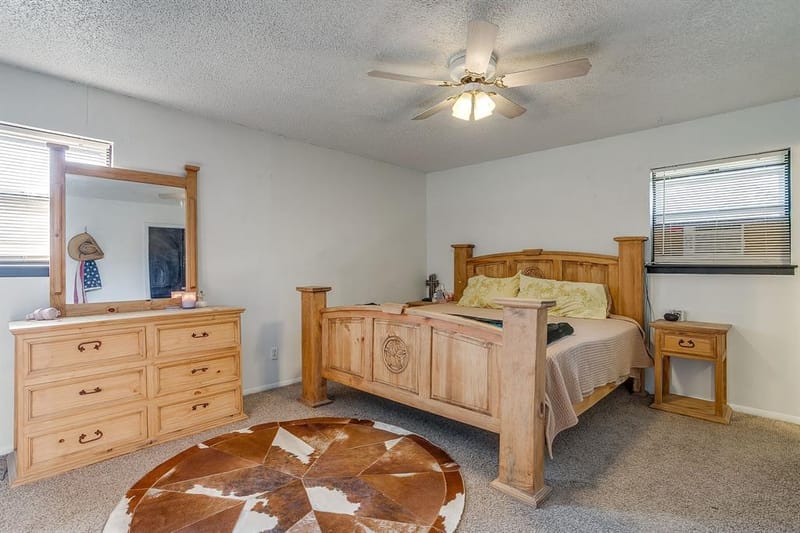 2102 SE 10th Street, Mineral Wells TX 76067 - Photo 22