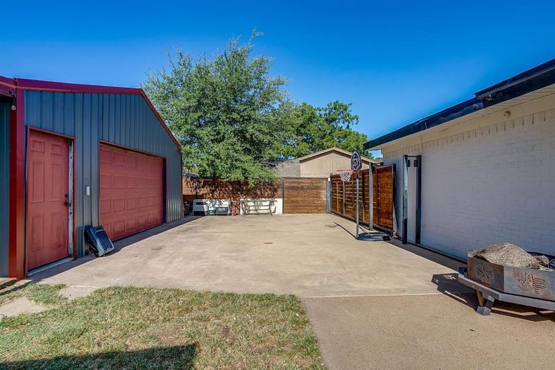2102 SE 10th Street, Mineral Wells TX 76067 - Photo 37