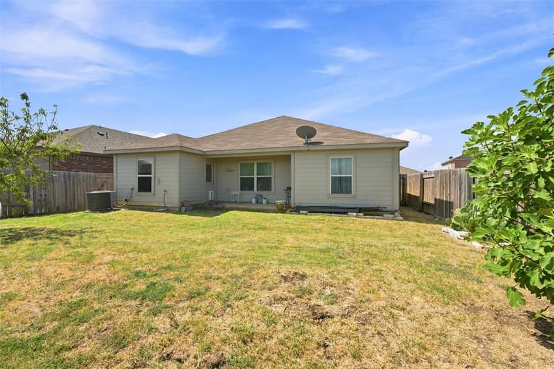 157 Presidents Way, Venus TX 76084 - Photo 22