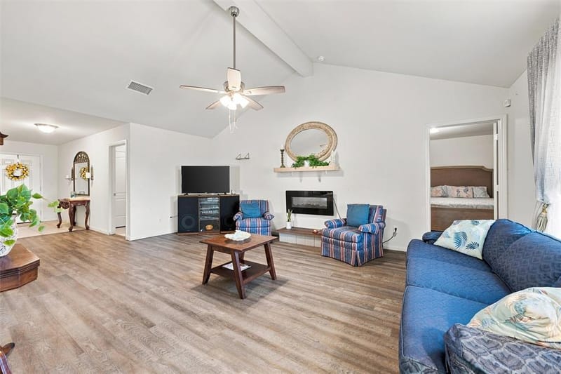 157 Presidents Way, Venus TX 76084 - Photo 3