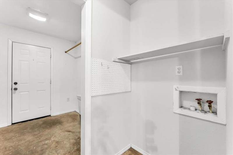 206 Randy Drive, Woodway TX 76712 - Photo 23