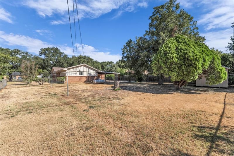 206 Randy Drive, Woodway TX 76712 - Photo 32
