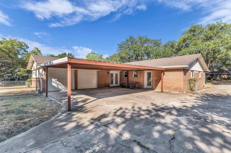 206 Randy Drive, Woodway TX 76712 - Photo 28