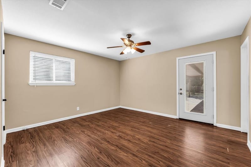 206 Randy Drive, Woodway TX 76712 - Photo 15