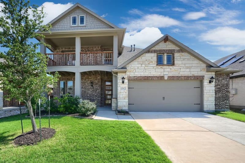 1312 Arrowwood Drive, Aubrey TX 76227 - Photo 4