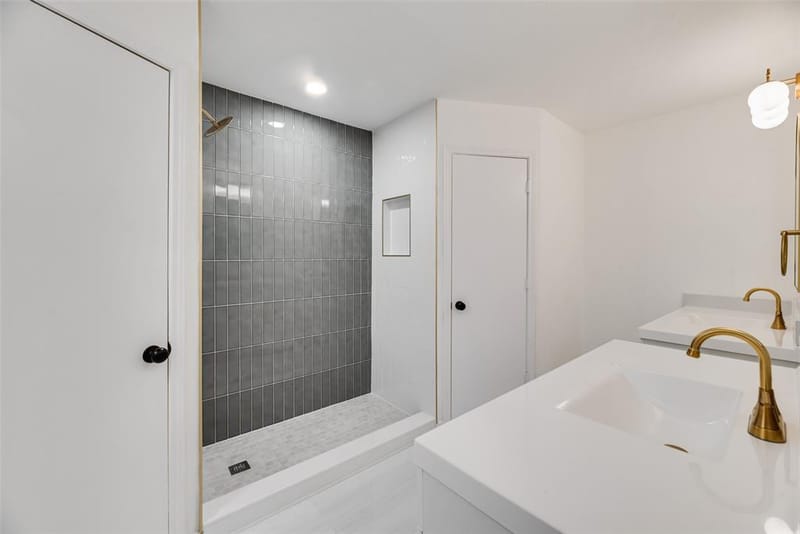 3500 Raynorwood Court, Arlington TX 76015 - Photo 22