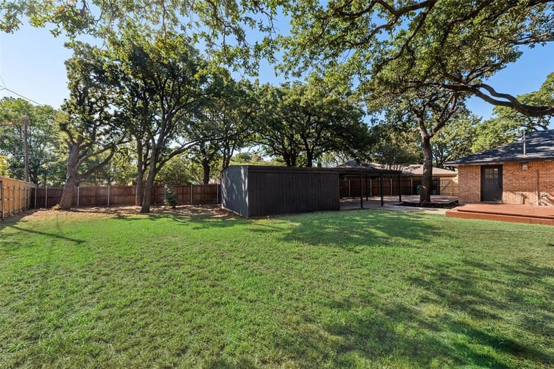 3500 Raynorwood Court, Arlington TX 76015 - Photo 32