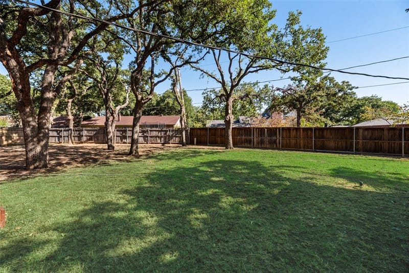3500 Raynorwood Court, Arlington TX 76015 - Photo 33