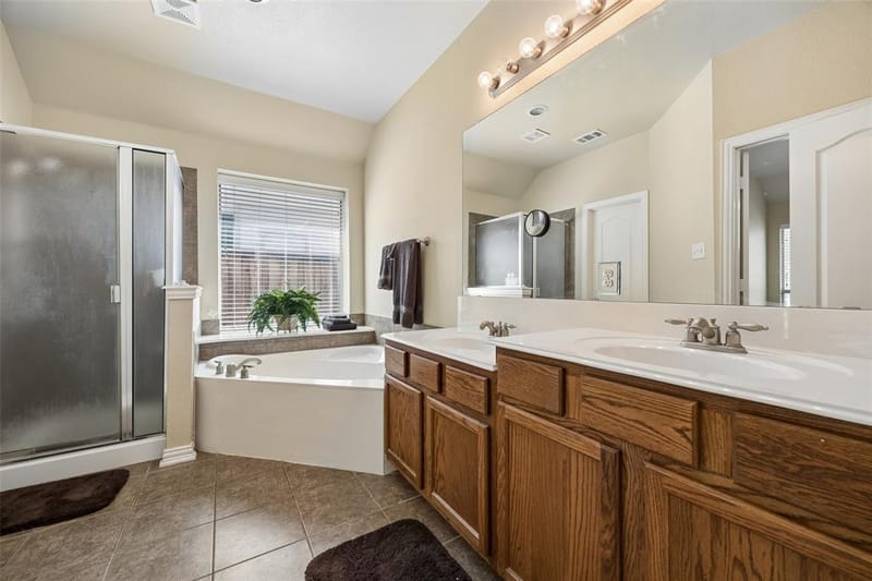 4401 Monnig Lane, Fort Worth TX 76244 - Photo 9
