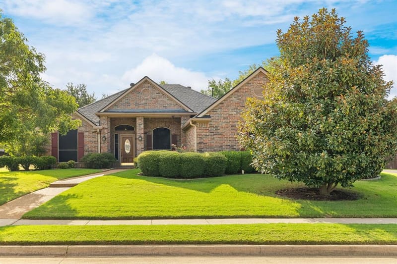 1602 Oak Ridge Drive, Corinth TX 76210