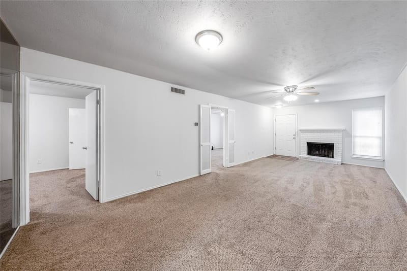 1517 Britainway Lane, Dallas TX 75228 - Photo 2