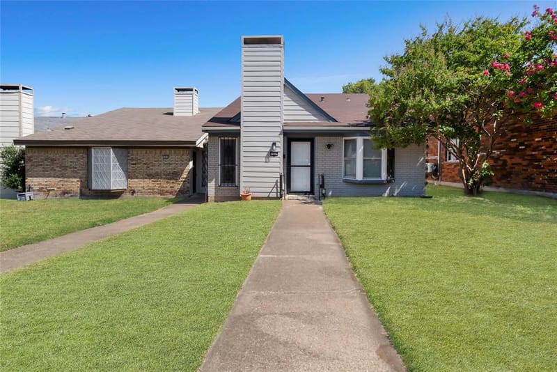 1517 Britainway Lane, Dallas TX 75228