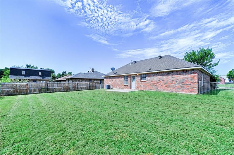 5003 Canton Street, Greenville TX 75402 - Photo 25