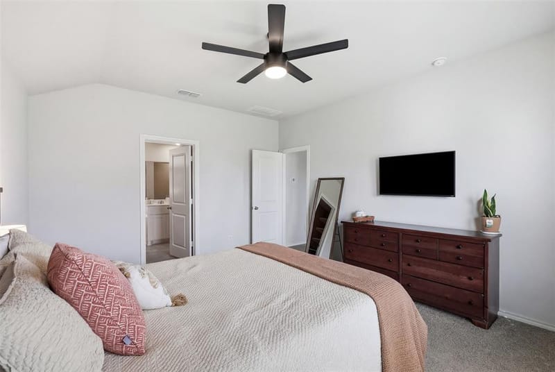613 Whitecomb Lane, Justin TX 76247 - Photo 20
