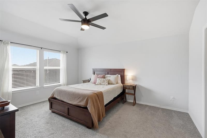 613 Whitecomb Lane, Justin TX 76247 - Photo 18