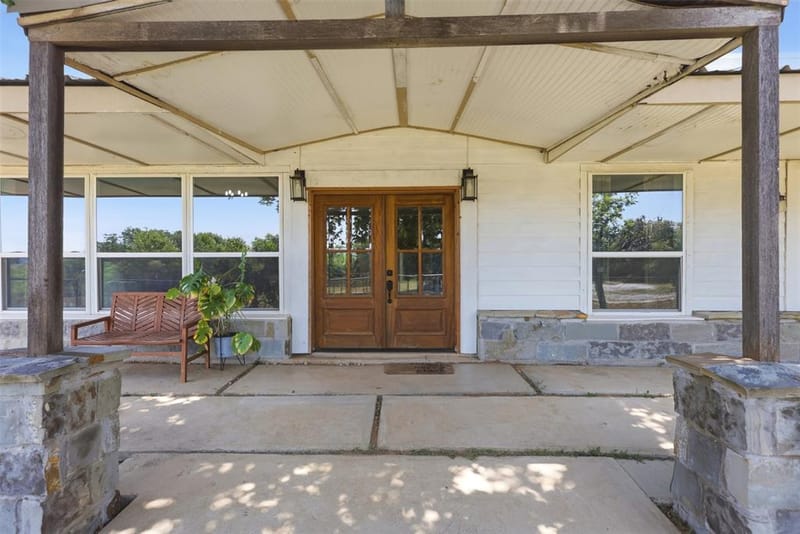 1724 County Road 4790, Boyd TX 76023 - Photo 7