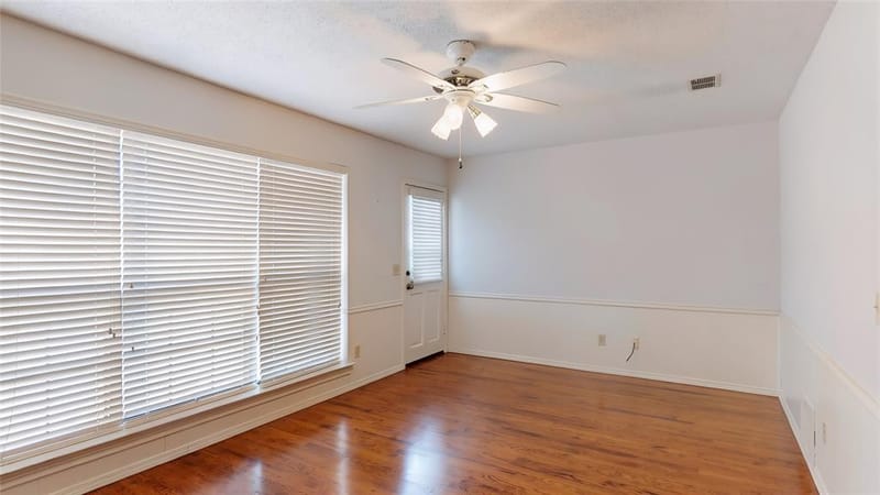 1543 Glenhill Lane, Lewisville TX 75077 - Photo 21
