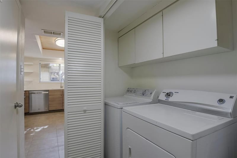 326 Westview Terrace, Arlington TX 76013 - Photo 12