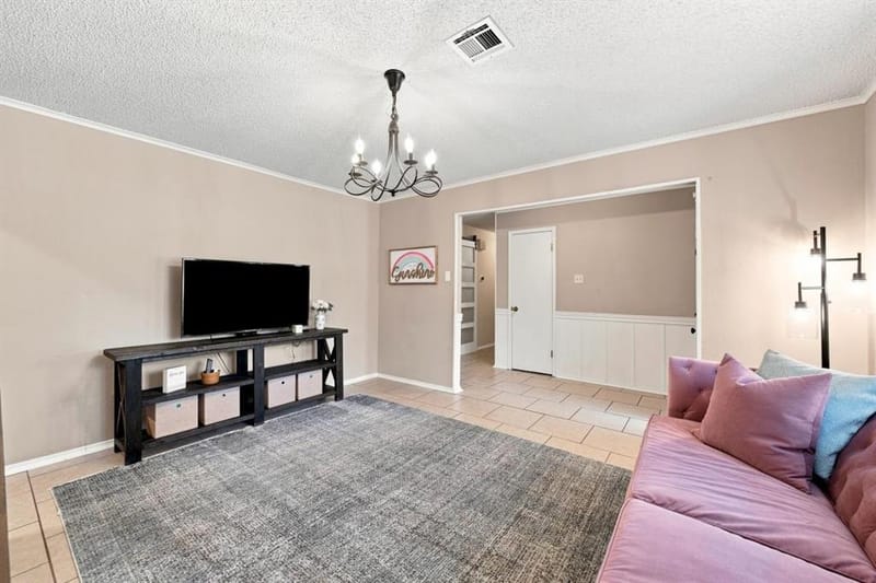 9909 Forest Shadows Drive, Woodway TX 76712 - Photo 16