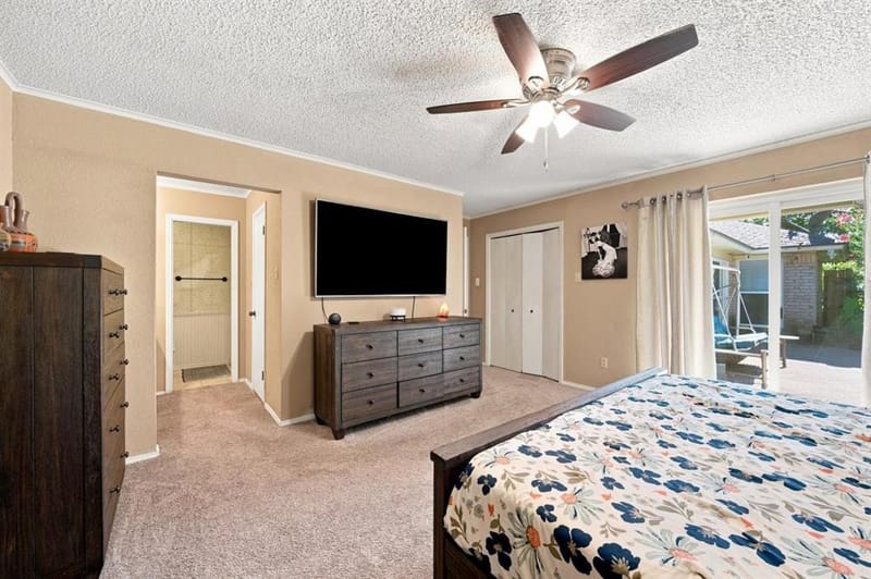 9909 Forest Shadows Drive, Woodway TX 76712 - Photo 18