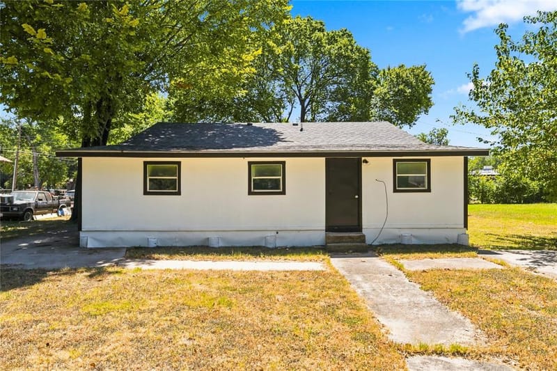 1818 WILLIS Lane, Bellmead TX 76704 - Photo 15