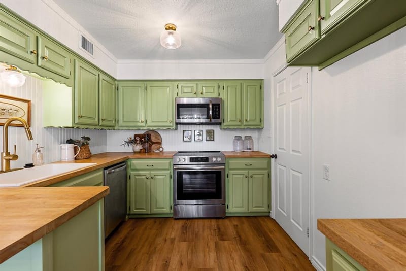 511 N Tucker Street, Leonard TX 75452 - Photo 8