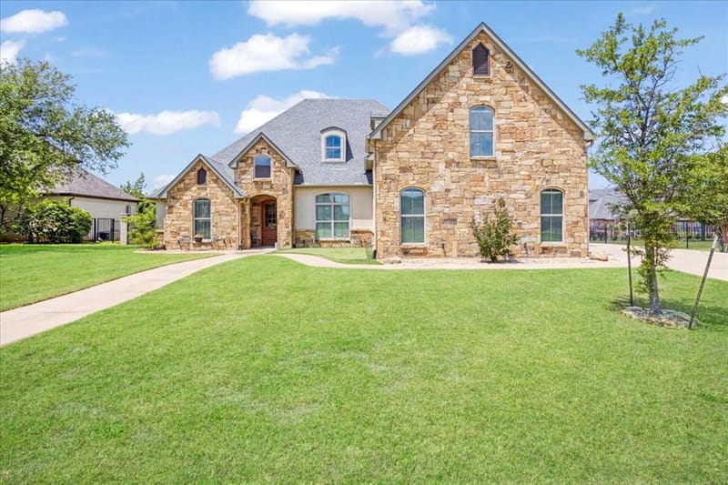 35 S Bob Jones Court, Pottsboro TX 75076
