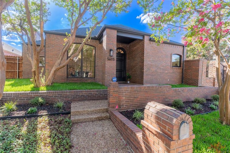 5615 Encore Drive, Dallas TX 75240 - Photo 2