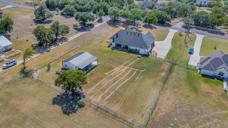 650 Finney Drive, Weatherford TX 76085 - Photo 33