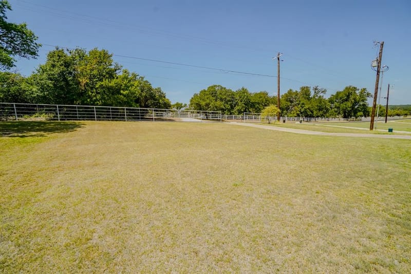 650 Finney Drive, Weatherford TX 76085 - Photo 35