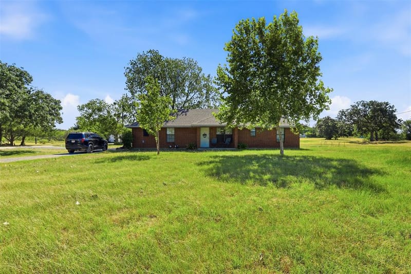 1141 County Road 426, Cleburne TX 76031 - Photo 12