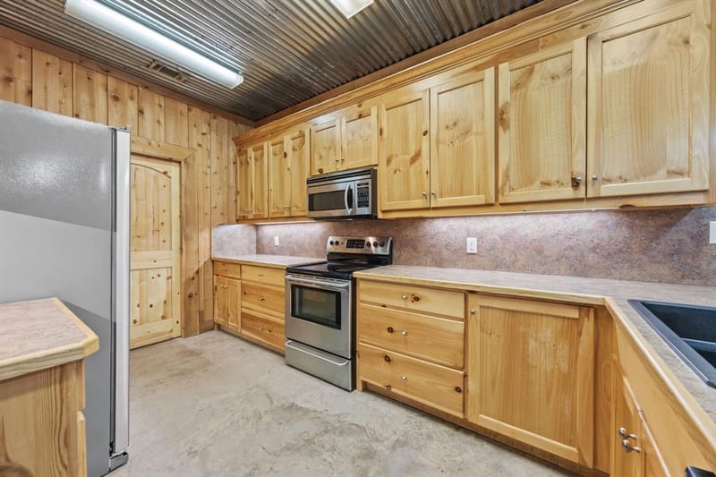 9621 County Road 2440, Royse City TX 75189 - Photo 18