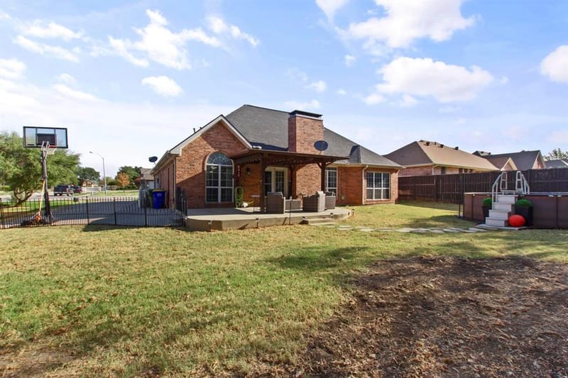 417 Valley View Lane, Krum TX 76249 - Photo 26