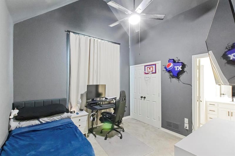 417 Valley View Lane, Krum TX 76249 - Photo 20